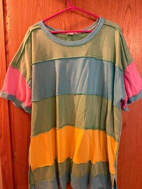 Umgee Colorblock Tee in Pink, Green & Blue